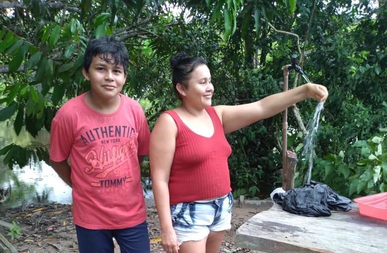 Em Parintins, mais sete comunidades da zona rural  passam a ter água potável no jirau