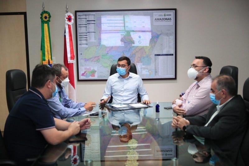 Governo do Amazonas anuncia mutirão para vacinar pessoas a partir de 30 anos contra a Covid-19 em Manacapuru e Novo Airão