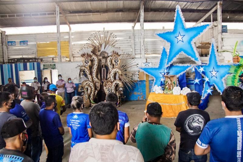 Artistas do Boi Caprichoso se emocionam com visita de Nossa Senhora do Carmo