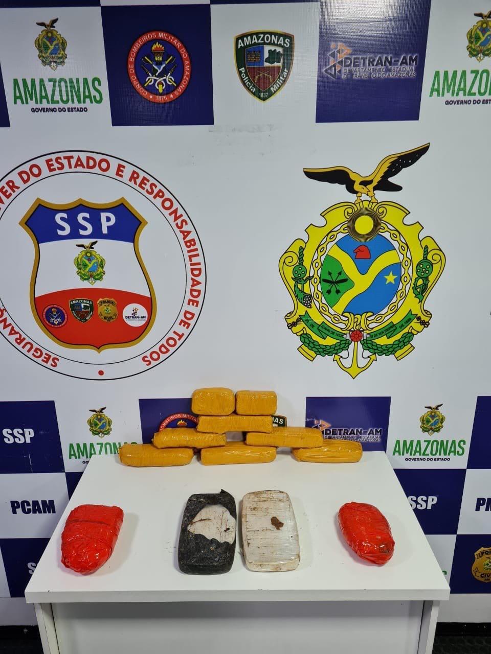 Base Arpão prende três pessoas e apreende mais de 25kg de entorpecentes 