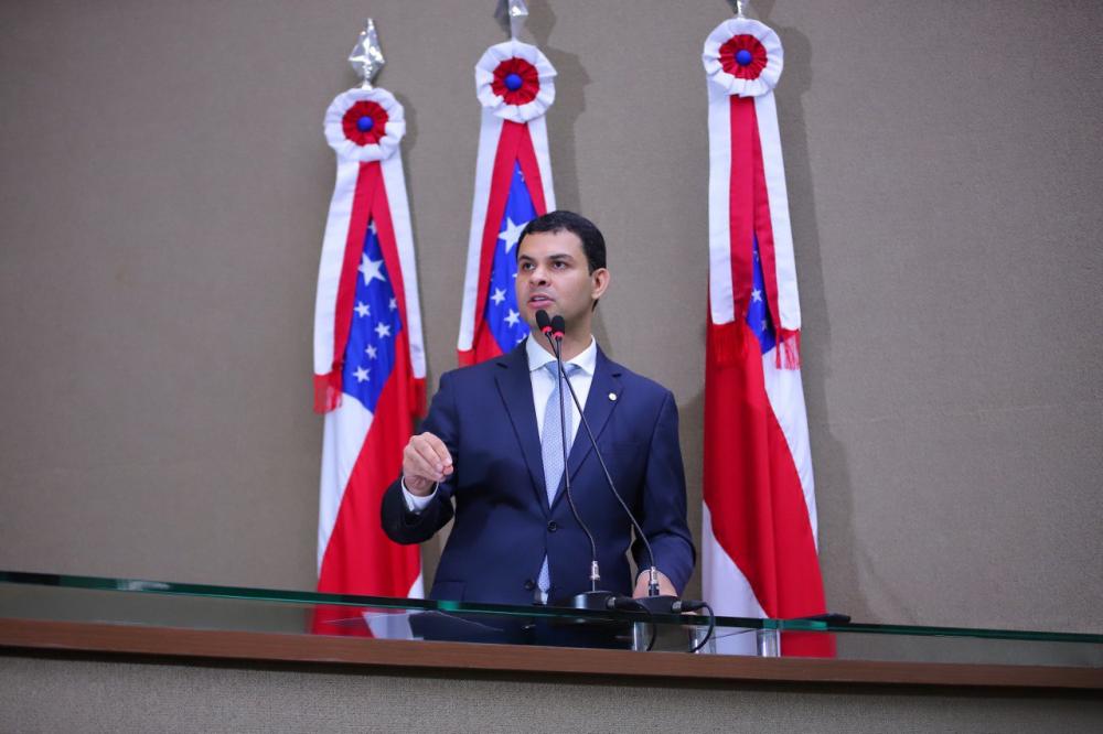 Deputado Saullo Vianna apresenta emenda que reduz percentual de contrapartida em convênios firmados entre Estado e municípios