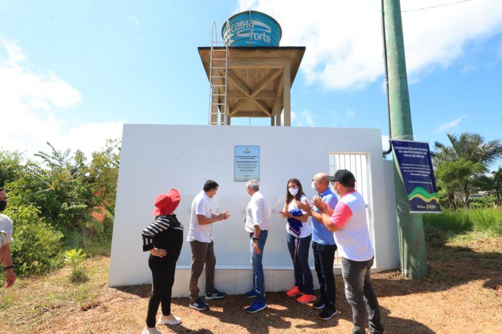 Wilson Lima inaugura sistema de abastecimento de água em Beruri