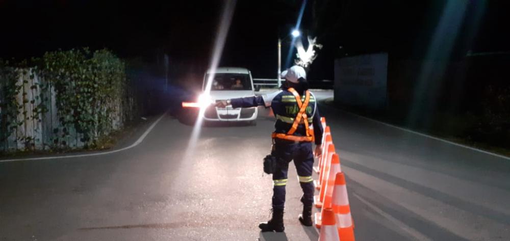 Empresa Municipal de Trânsito e Transporte intensifica fiscalização durante o fim de semana, em Parintins Empresa Municipal de Trânsito e Transporte intensifica fiscalização durante o fim de semana, em Parintins