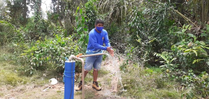No interior de Parintins, Ramal do Kidoco tem poço ativado para levar água de qualidade aos moradores 