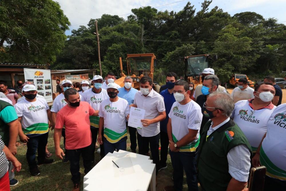Governador Wilson Lima assina ordem de serviço para obras do ‘SOS Vicinais’ na capital e interior