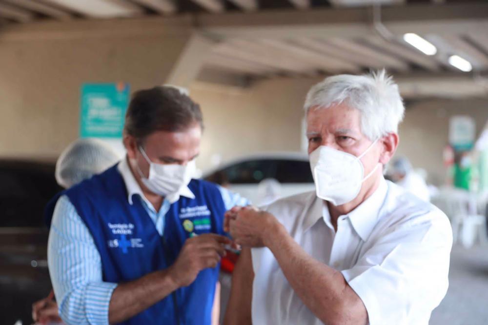 Vacina Amazonas: mais de 9 mil doses foram aplicadas na primeiras horas de mutirão