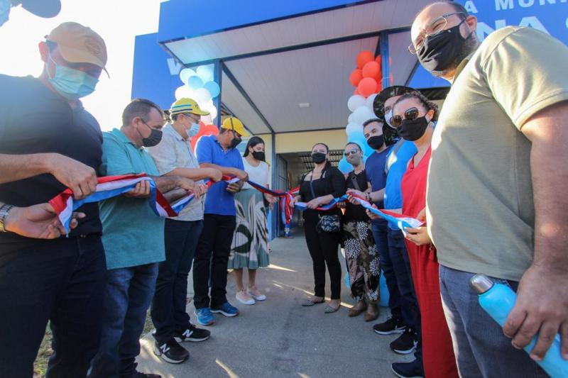 Prefeito Bi Garcia reinaugura Centro de Saúde e realiza série de inaugurações na região do Caburi