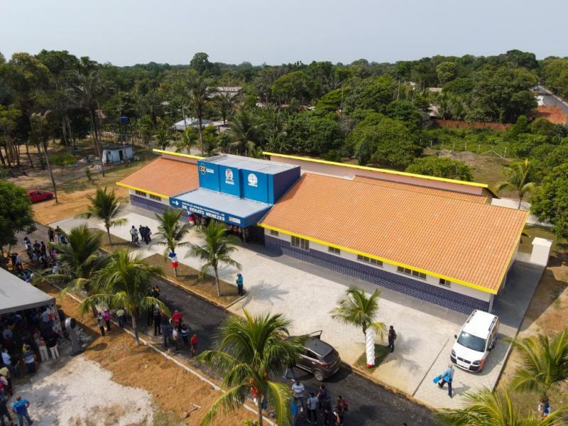 Omar Aziz destaca investimento da Prefeitura de Parintins no Caps AD Renato Menezes