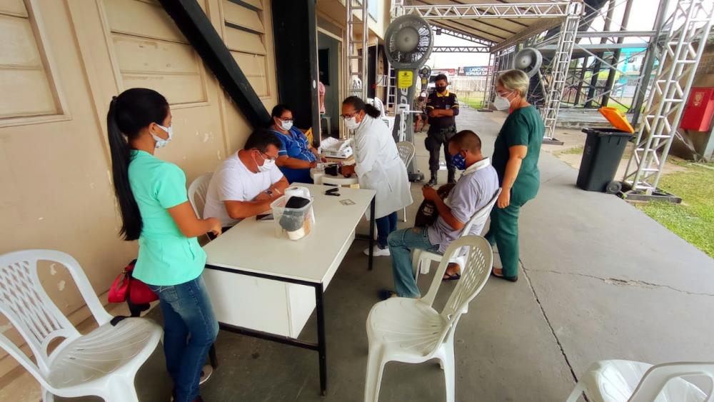 Bumbódromo volta a funcionar como unidade de urgência e emergência