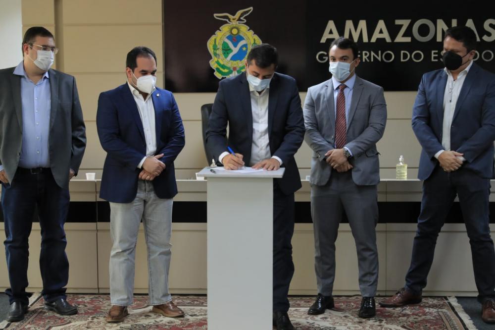 Governador Wilson Lima anuncia criação de câmaras para solução de conflitos entre Estado e cidadãos