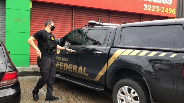 Polícia Federal faz operação contra fraudes em tributos na compra de veículos no Amazonas 
