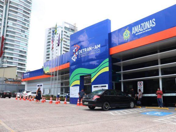 Após operação contra fraudes em tributos na compra de veículos no Amazonas, o Detran - AM emitiu nota de esclarecimento sobre a operação 