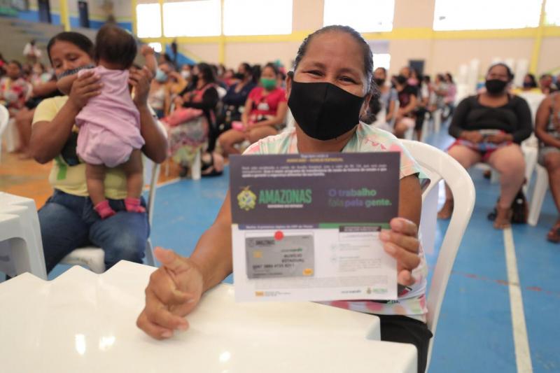 Nesta quarta-feira (24/11) Governo do Estado inicia a entrega do cartão Auxílio Estadual em 12 municípios