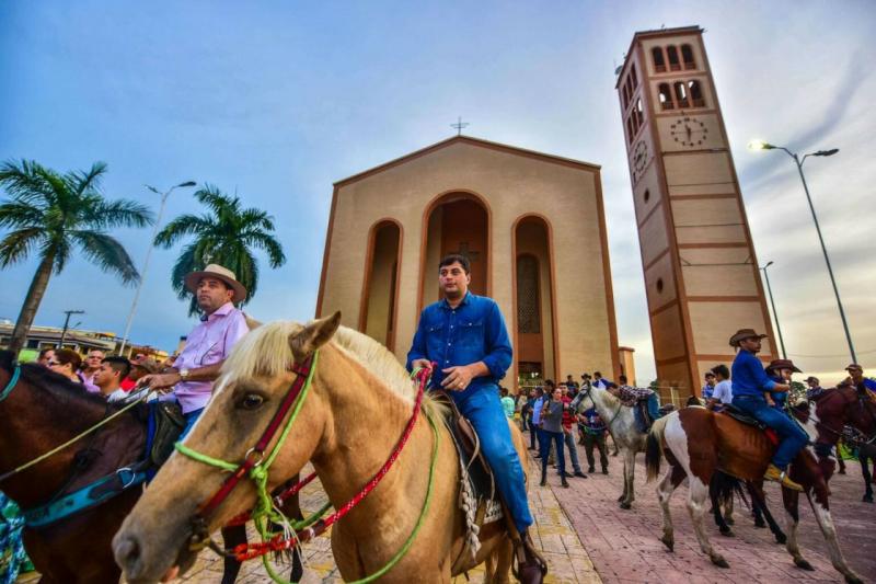 Cavalgada pelas ruas de Parintins marcará abertura da 35ª Expopin na manhã do dia 28