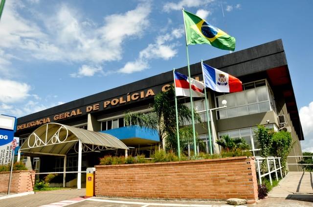 Médica suspeita de vender cirurgias de laqueadura na rede pública é investigada no Amazonas 