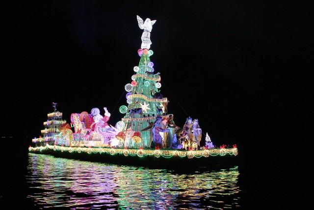 Presépio flutuante irá percorrer comunidades ribeirinhas de Manaus