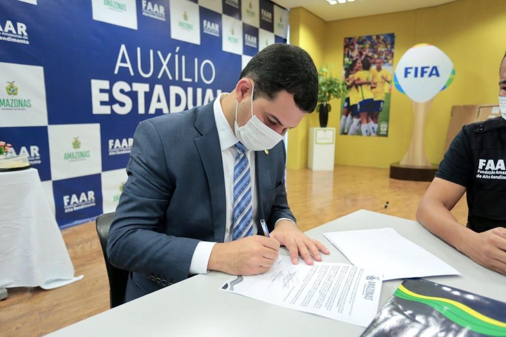 Com R$ 500 mil em emendas de Saullo Vianna, São Sebastião do Uatumã terá praça com academia ao ar livre Com R$ 500 mil em emendas de Saullo Vianna, São Sebastião do Uatumã terá praça com academia ao ar livre
