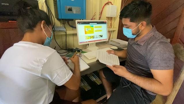 Ribeirinhos realizam sonho de se formar em engenharia após internet chegar a comunidade no Amazonas