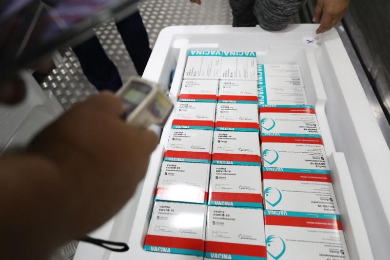 Amazonas apresenta aumento de casos de Covid-19 em municípios com baixa adesão a vacinação, aponta Boletim da FVS-RCP