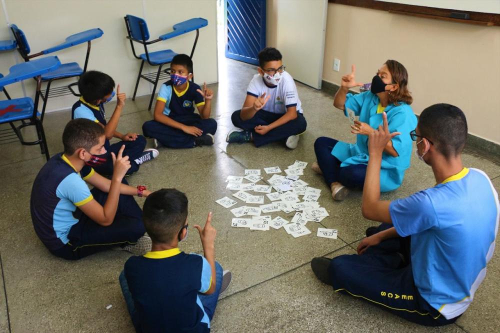 Matrículas e transferências para alunos com deficiência iniciam na segunda-feira (10/01)