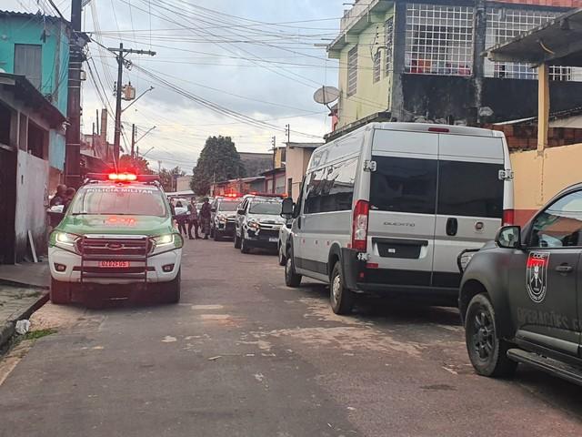 Homem faz família refém no Novo Aleixo, Zona Norte de Manaus