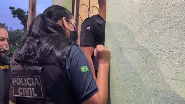 Operação prende dupla suspeita de estupro contra menina de 12 anos em Manaus; pai biológico foi preso