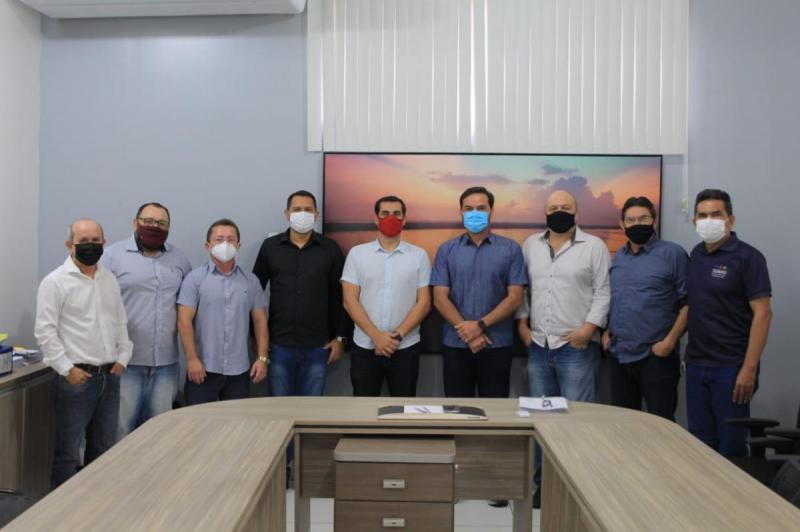 Prefeitura de Parintins doará terreno para construção de nova sede da Defensoria Pública no município