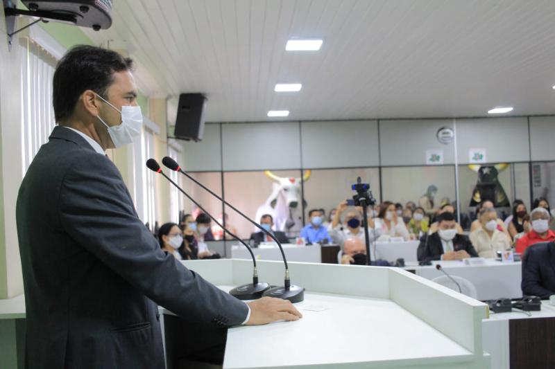 Mateus Assayag destaca expectativa para início dos trabalhos em Plenário