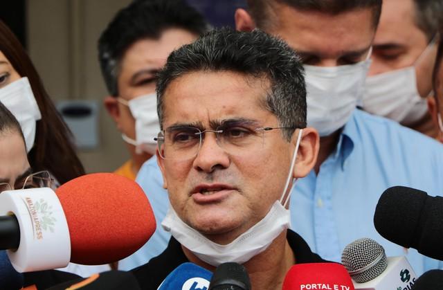 David Almeida é diagnosticado com câncer de pele e passa por procedimento