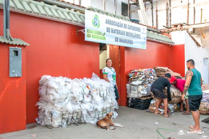 Em Nhamundá, Associação recicla mais de 10 toneladas de resíduos sólidos em menos de um mês