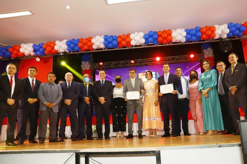 Wilson Lima e Saullo Vianna recebem título de cidadão parintinense 