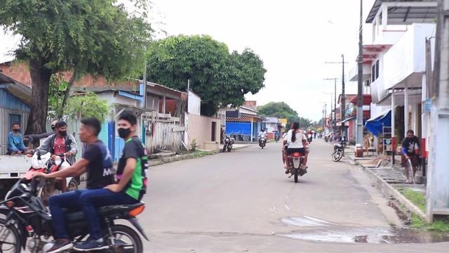 Em Boa Vista do Ramos, uso de máscaras volta a ser obrigatório Em Boa Vista do Ramos, uso de máscaras volta a ser obrigatório