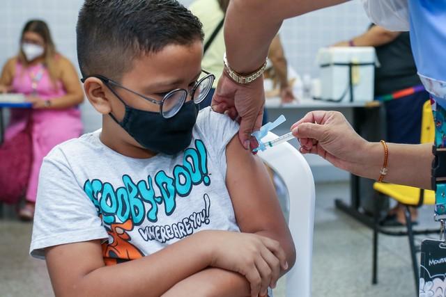 Crianças de 3 e 4 anos já podem se vacinar contra a Covid-19, em Manaus Crianças de 3 e 4 anos já podem se vacinar contra a Covid-19, em Manaus