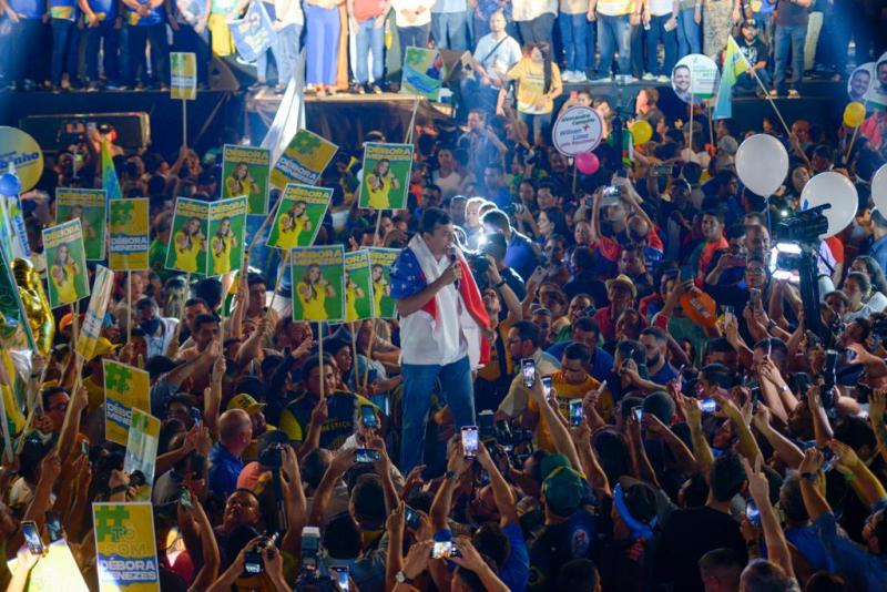 Wilson Lima mostra força política ao reunir 10 partidos em convenção histórica