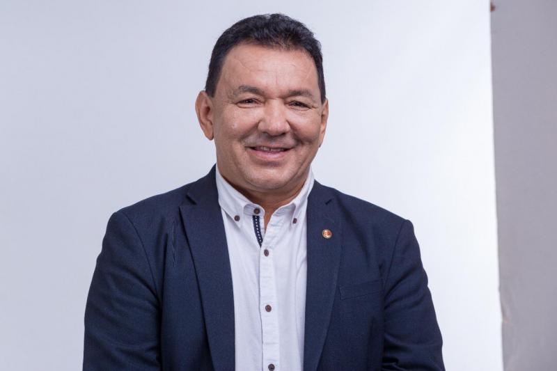 'Adesivaço' marcará início da campanha eleitoral de Tony Medeiros