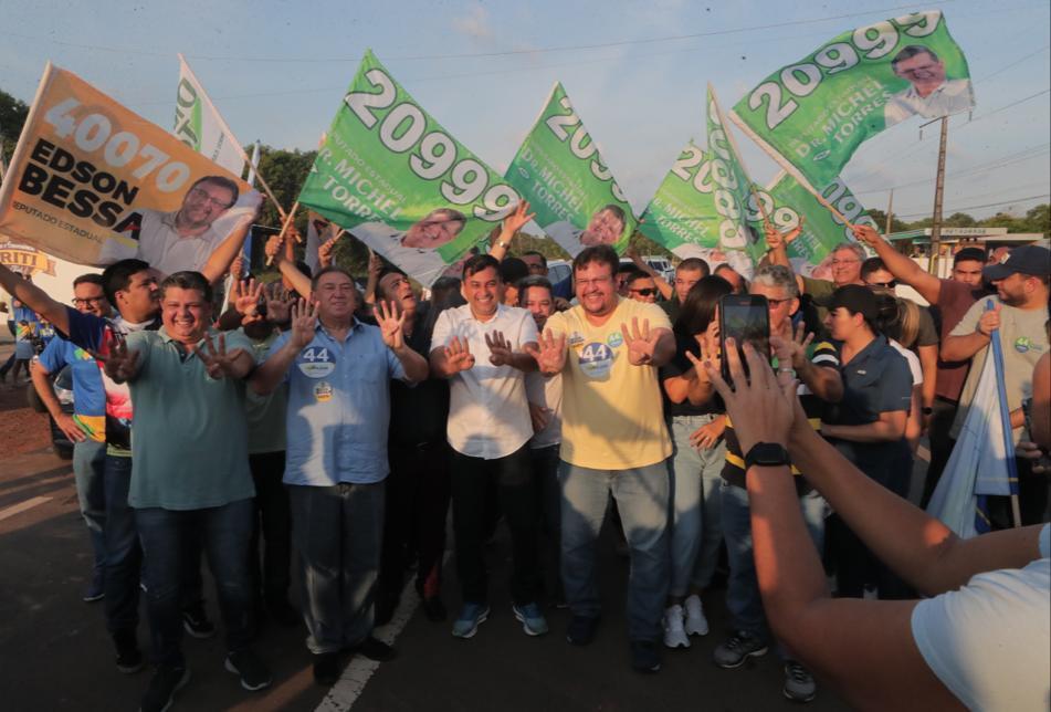 Wilson Lima reúne 7 mil pessoas em caminhada no município de Manacapuru 