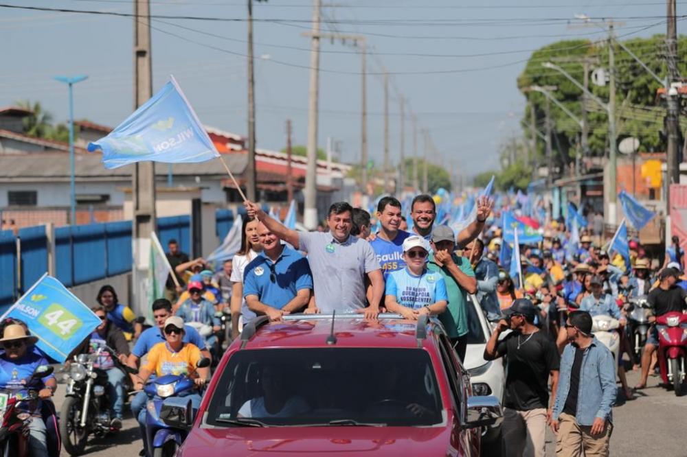 Durante agenda de campanha em Nhamundá, Wilson Lima garantiu reforma do hospital e obras para a orla do município 