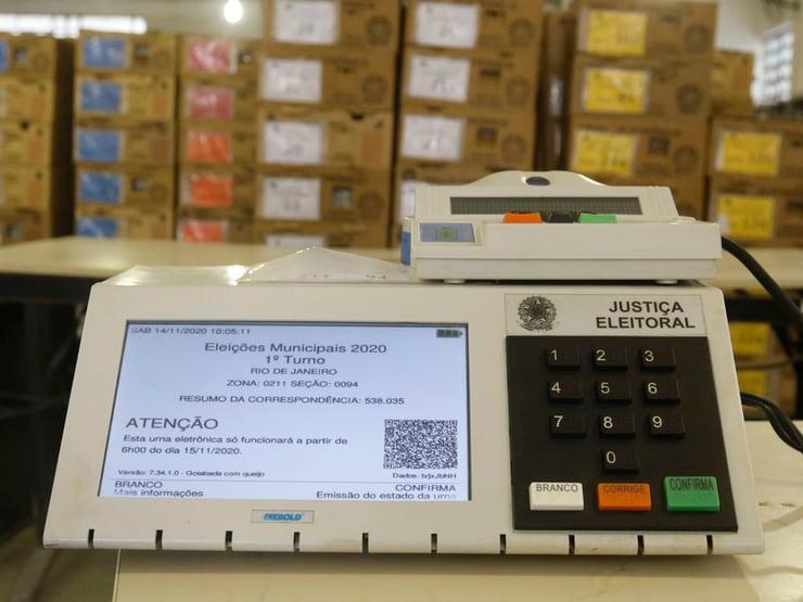 TSE emite zerésima para provar que não há votos pré-computados 