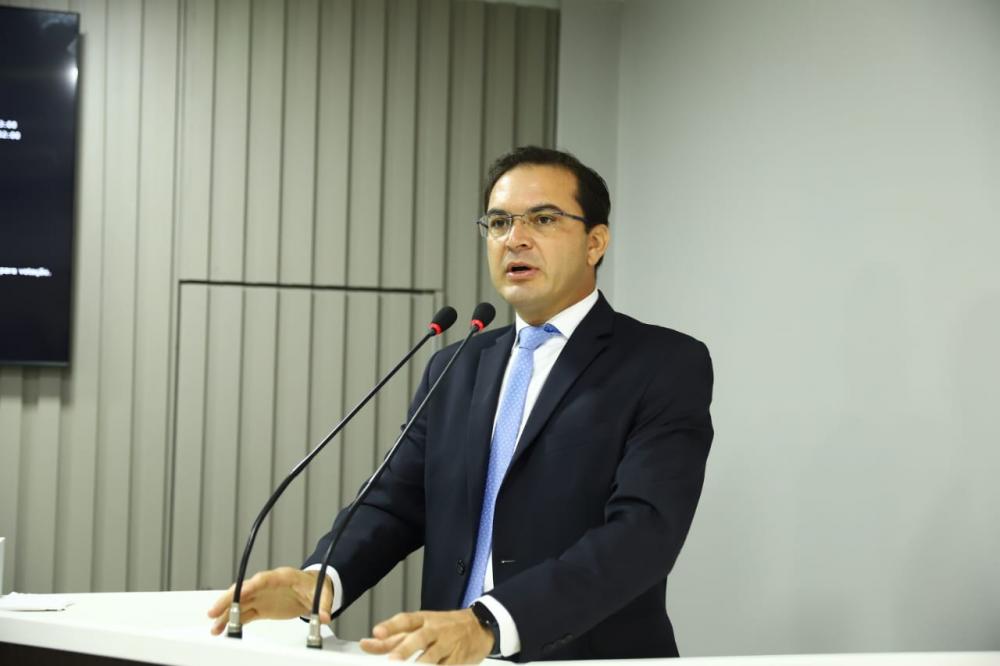 Mateus Assayag enaltece festa da democracia brasileira e parabeniza candidatos 