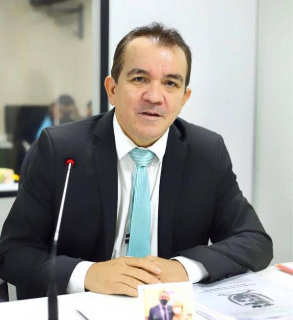 MASSILON SERÁ MEMBRO EM QUATRO COMISSÕES DO LEGISLATIVO MUNICIPAL 