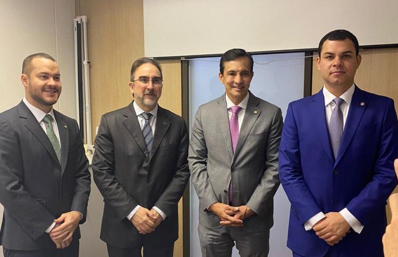 PRIMEIRO DESAFIO DO GT DA REFORMA TRIBUTÁRIA SERÁ UNIFICAR OS TEXTOS DAS PECs DA CÂMARA E SENADO, DIZ SAULLO VIANNA