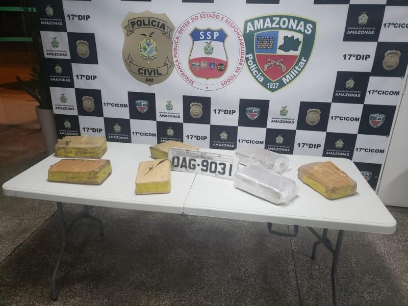 EM MANAUS, DUPLA ENVOLVIDA EM TENTATIVA DE HOMICÍDIO DURANTE BLOCO DE CARNAVA É PRESA COM DROGAS