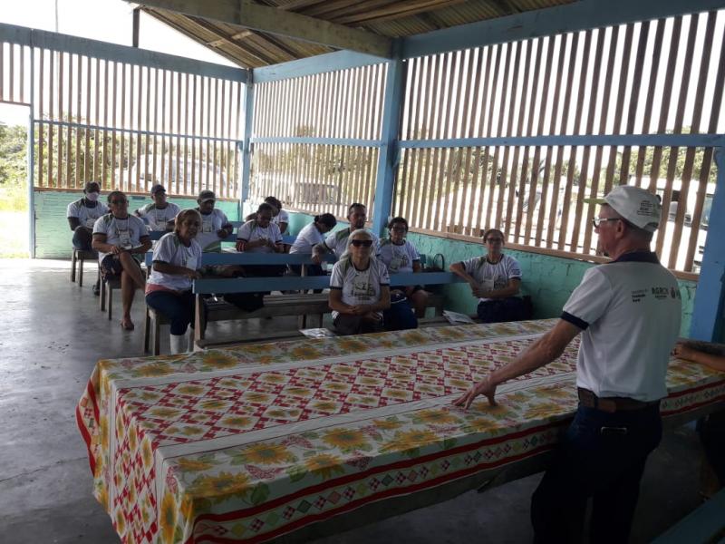GOVERNO DO AMAZONAS PROMOVE CURSOS DE CASEIRO RURAL EM RIO PRETO DA EVA