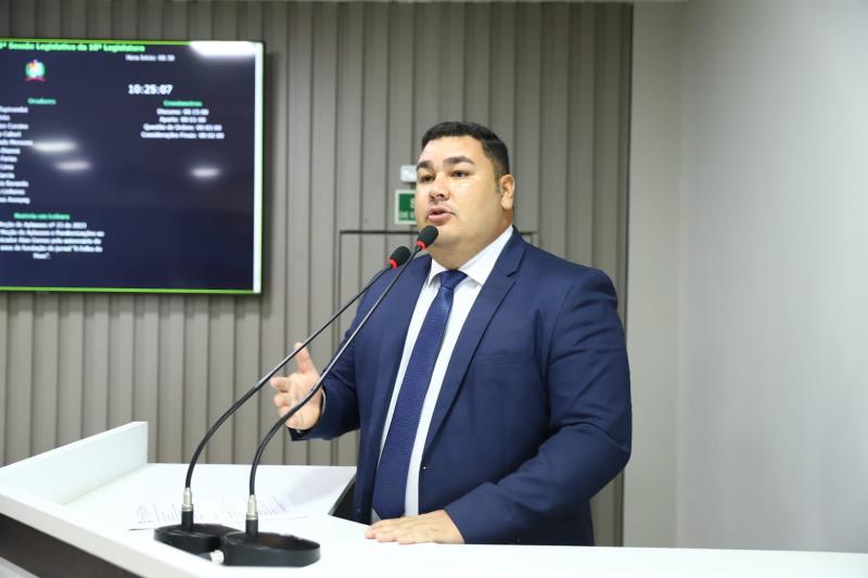 ALEX GARCIA ANUNCIA CASTRAMÓVEL NOS DIAS 09 A 15 DE ABRIL EM PARINTINS