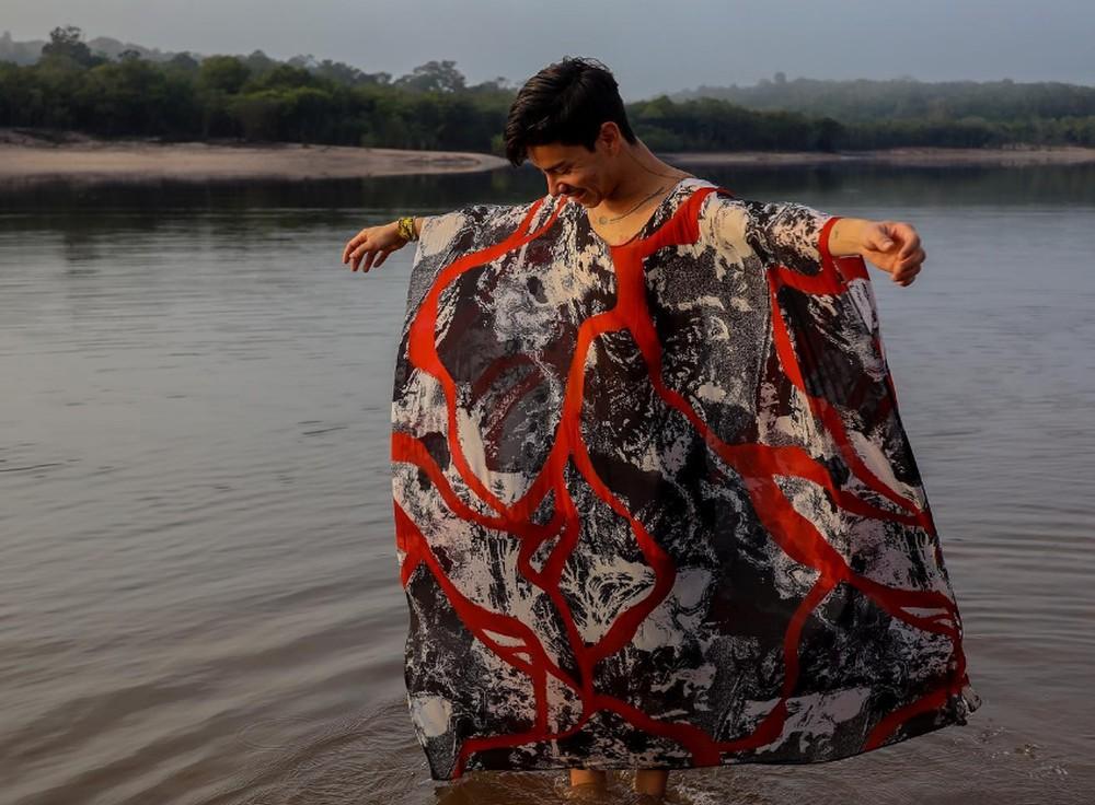 ESTILISTA AMAZONENSE VAI EXPRESSAR RAIZES INDÍGENAS NAS PASSARELAS DO SÃO PAULO FASHION WEEK