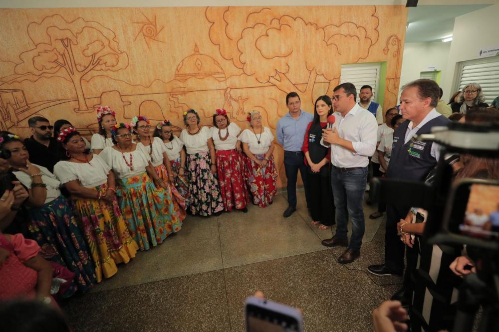 WILSON LIMA ENTREGA CAIMI ADA RODRIGUES VIANA REVITALIZADO À POPULAÇÃO IDOSA DA ZONA OESTE 