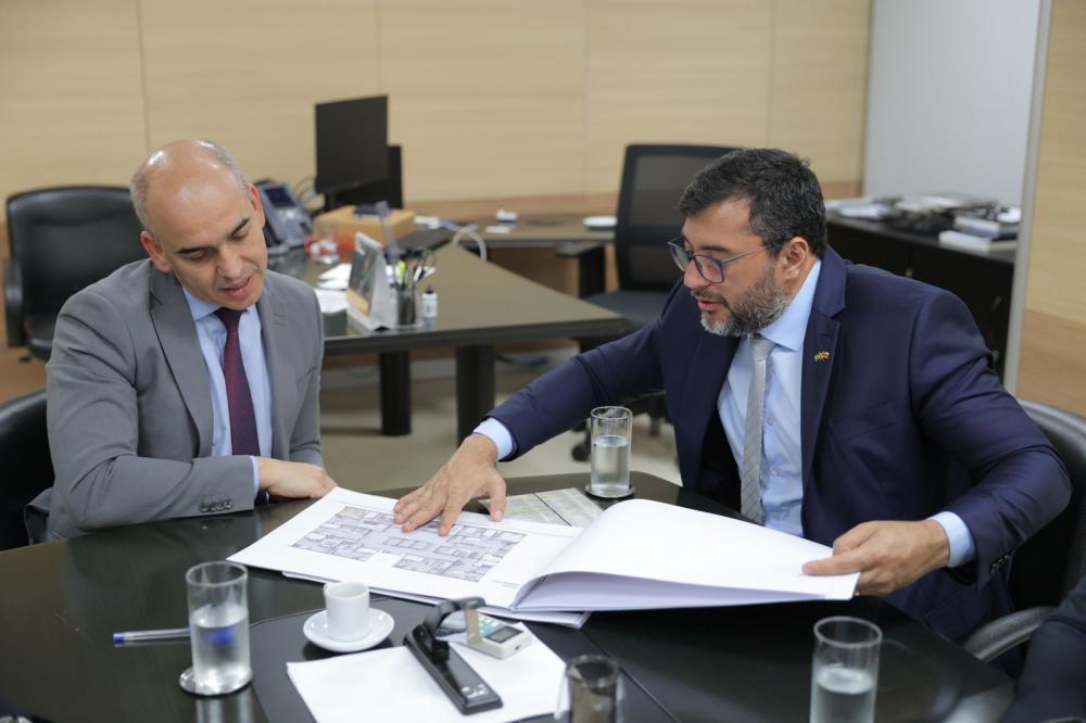 EM BRASILIA, WILSON LIMA BUSCA POR PARCERIA COM GOVERNO FEDERAL PARA PROGRAMAS DE SOLUÇÕES DE MORADIAS DO AM