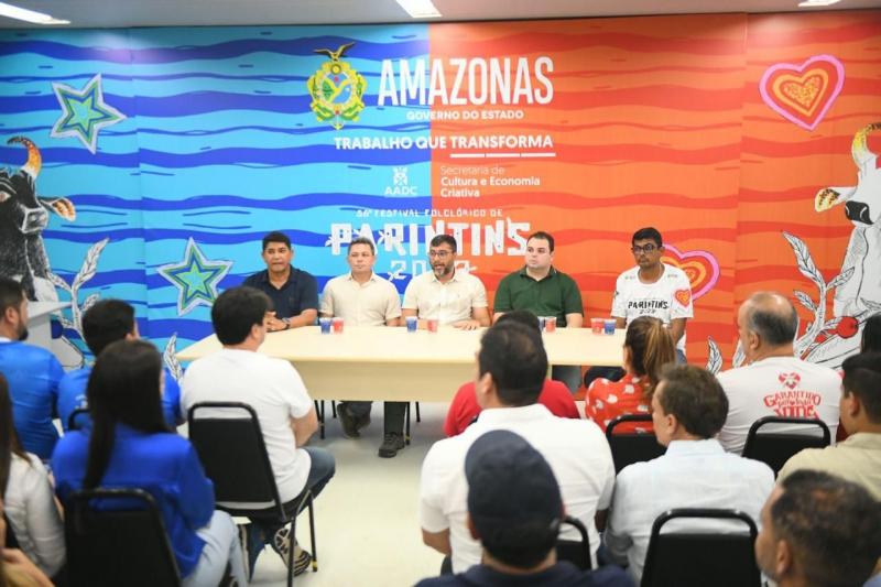 WILSON LIMA ANUNCIA REPASSE DE R$ 2 MILHÕES PARA CAPRICHOSO E GARANTIDO, E AUDITORIA SOBRE RECURSOS REPASSADOS