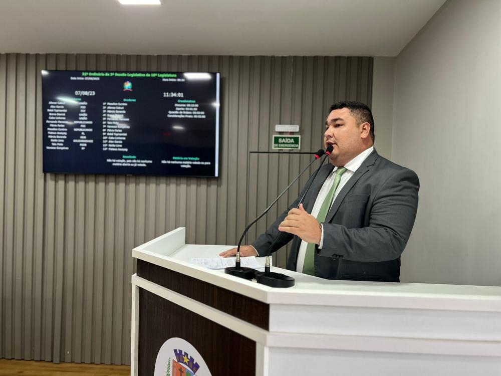 ALEX GARCIA PROPÕES DIRETRIZES ESPECÍFICAS PARA PROMOVER INCLUSÃO ESCOLAR DE ALUNOS COM TDAH EM PARINTINS