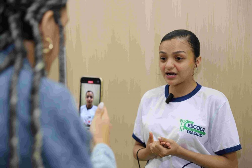 Da Escola para o Trabalho: Alunos do curso técnico de Marketing conhecem atividades da Secretaria de Educação